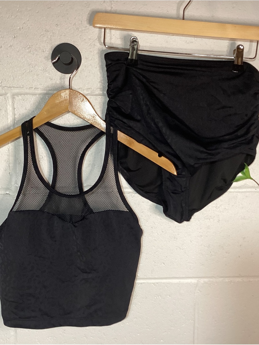 KIAVA Black Mesh-Back Swim Top (small) and High-Waist Swim Bottoms (medium) Set